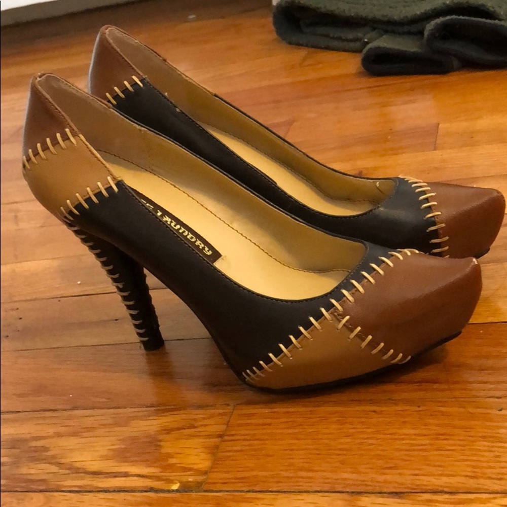 Women’s shoes